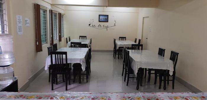 the salvation army red shield guest house