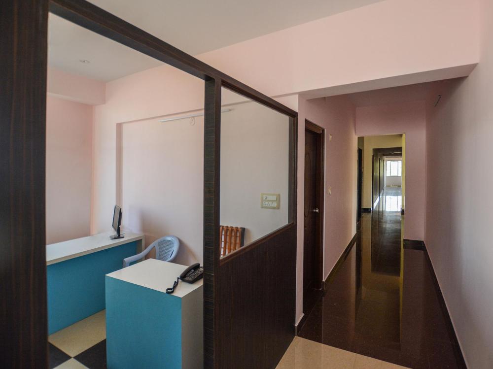 shri krishna comforts