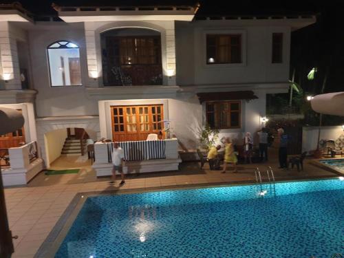 coastal suites apart hotel