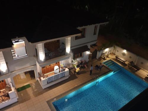 coastal suites apart hotel