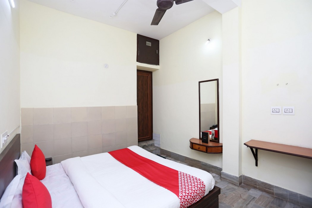 oyo 26808 shree ram residency