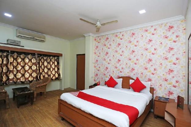 oyo 26808 shree ram residency