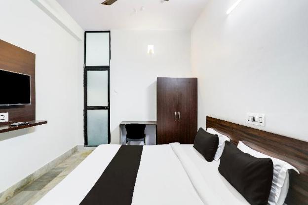 oyo 26808 shree ram residency