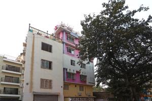 The Jumbo Stay,Kolkata>>Howrah,3 star