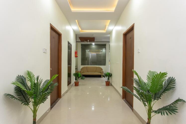 hotel o manjulam regency