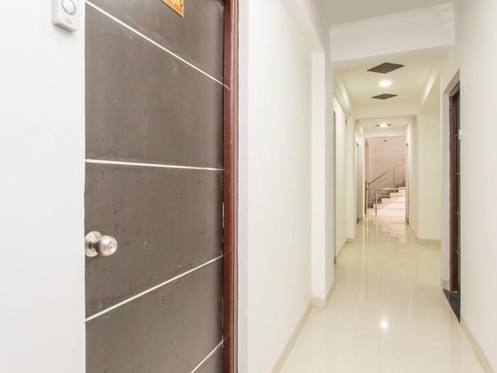 hotel o manjulam regency