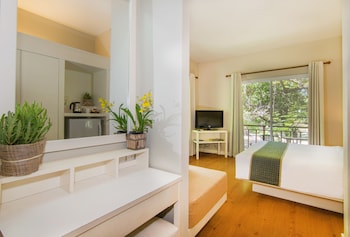 veranda lodge