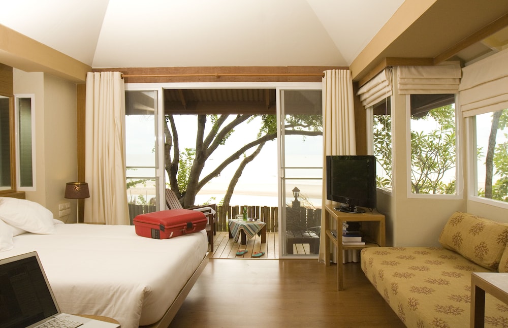 veranda lodge