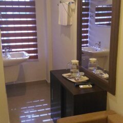 the orchid suites