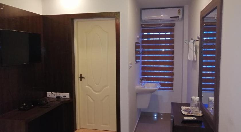 The Orchid Suites,Stop At The Orchid Suites To Discover The Wonders Of Kollam. Featuring A Satisfying List Of Amenitie,3 star