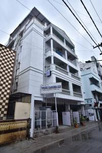 White Bricks Inn,India>>Bengaluru,3 star