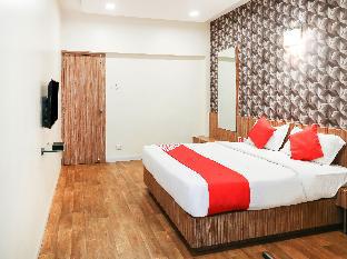 Collection O 11693 Hotel Sunshine,Set In A Prime Location Of Pune, Oyo 11693 Hotel Sunshine Puts Everything The City Has To Offer Just,3 star