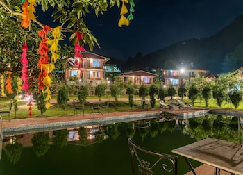 neer ganga resorts