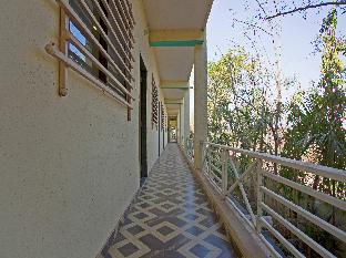 oyo 28363 hotel sai icon residency