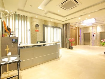 c pearls hotel and banquet