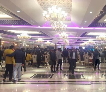 c pearls hotel and banquet