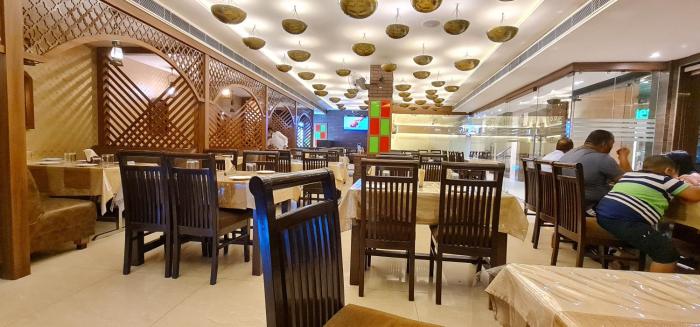 hotel makhan residency