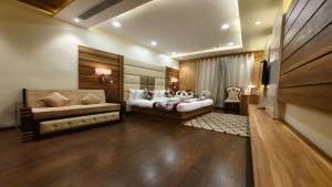 hotel makhan residency