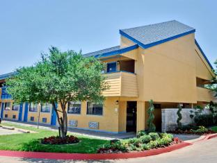 Dallas Love Field Inn,Dallas>>Corpus Christi,3 star