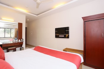 capital o 19742 hotel dona castle