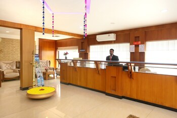 capital o 19742 hotel dona castle