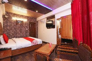 Hotel Anand Plaza By Oyo,The 3-Star Oyo 19947 Akanksha Anand Plaza Offers Comfort And Convenience Whether You're On Business ,3 star