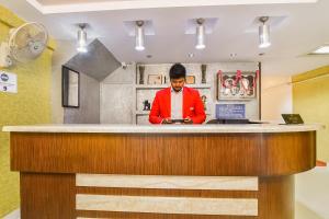 oyo flagship 36422 hotel maruthi