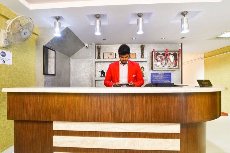 oyo flagship 36422 hotel maruthi