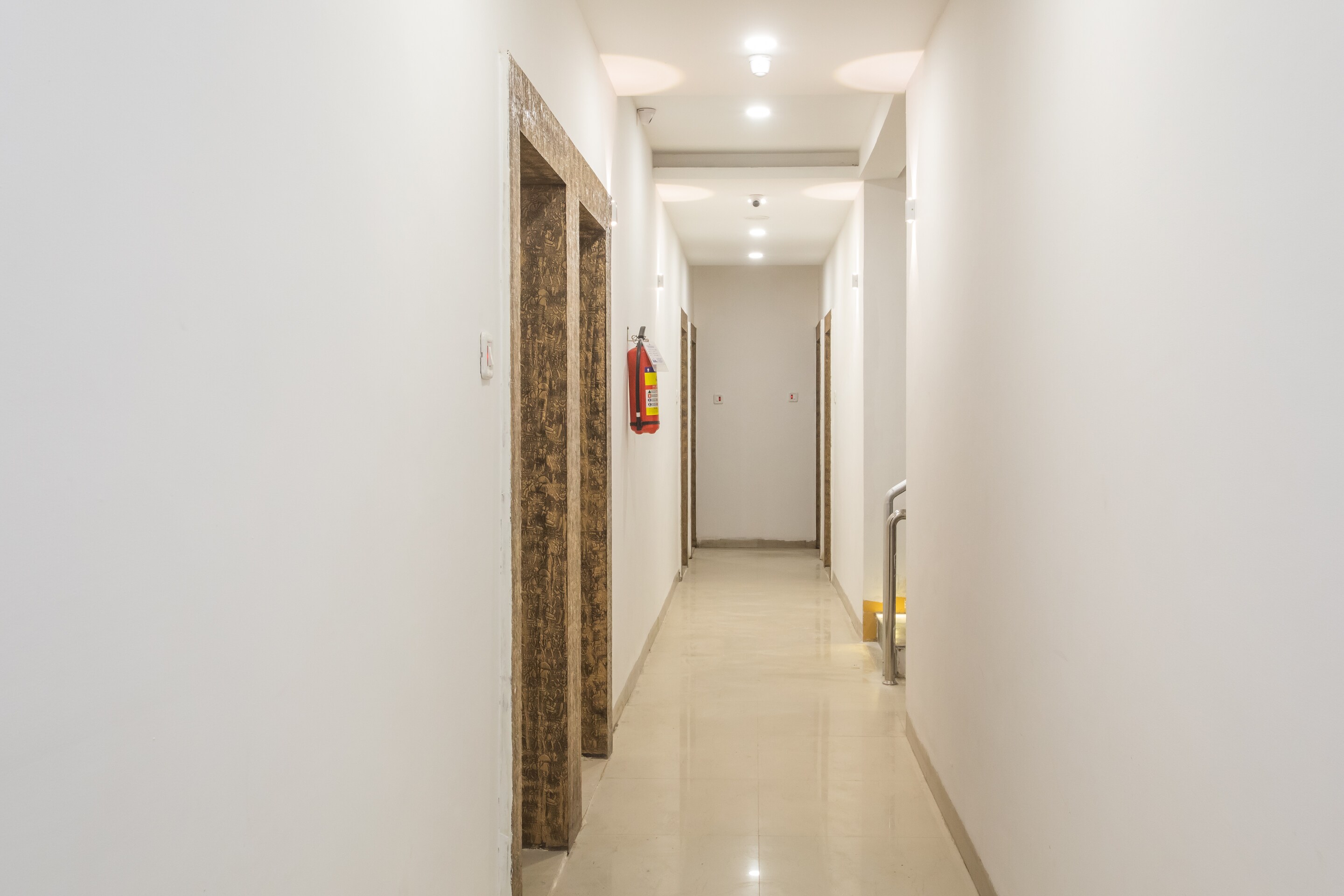 oyo22734 hotel aarav 94