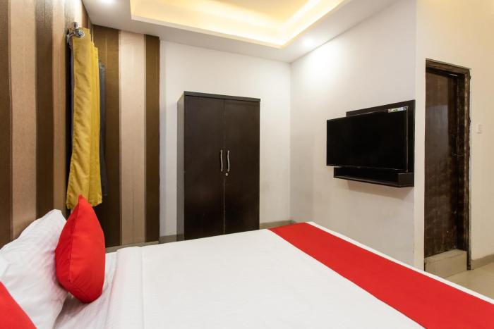 oyo22734 hotel aarav 94