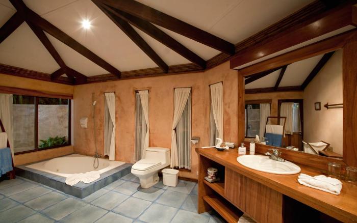 capitan suizo beachfront boutique hotel