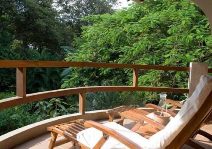 capitan suizo beachfront boutique hotel