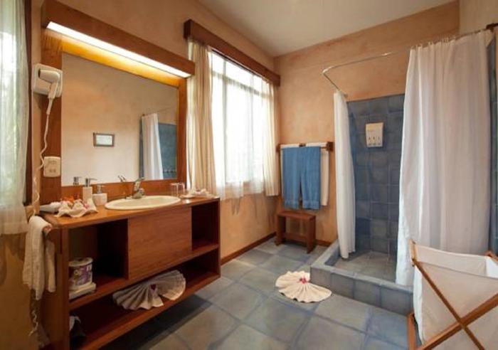 capitan suizo beachfront boutique hotel
