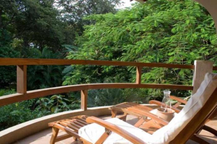 capitan suizo beachfront boutique hotel