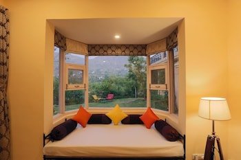 allure villa resort by rubystone