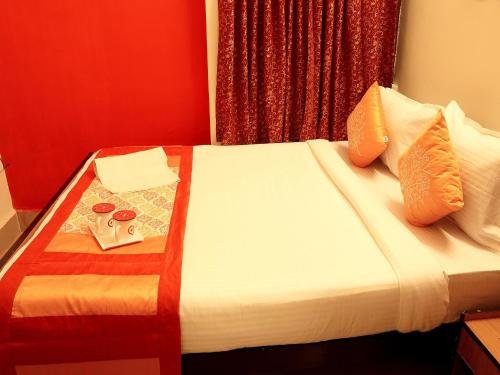 Amit Hotel,Diamond Harbour,2 star