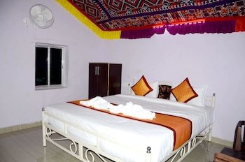 Sam Desert Den,Kanoi>>Jaisalmer,2 star