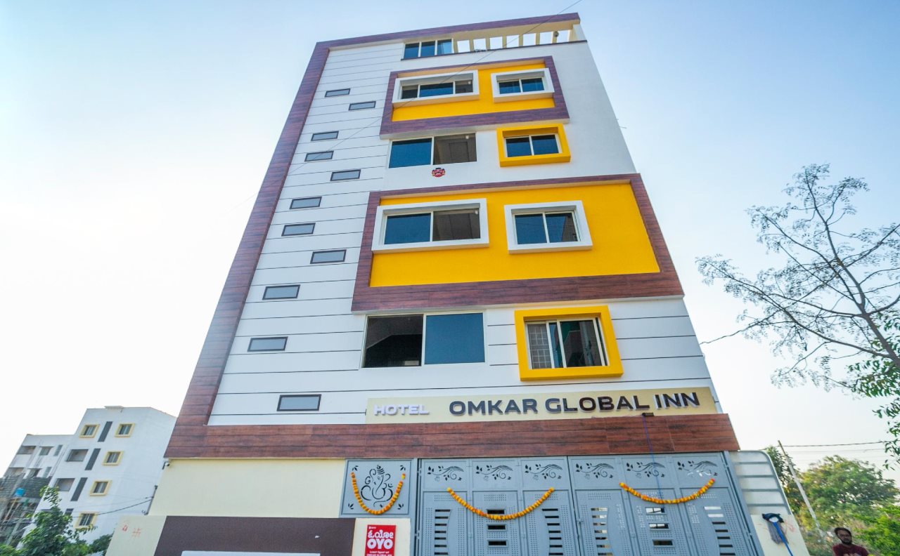 oyo 28119 omkar global inn