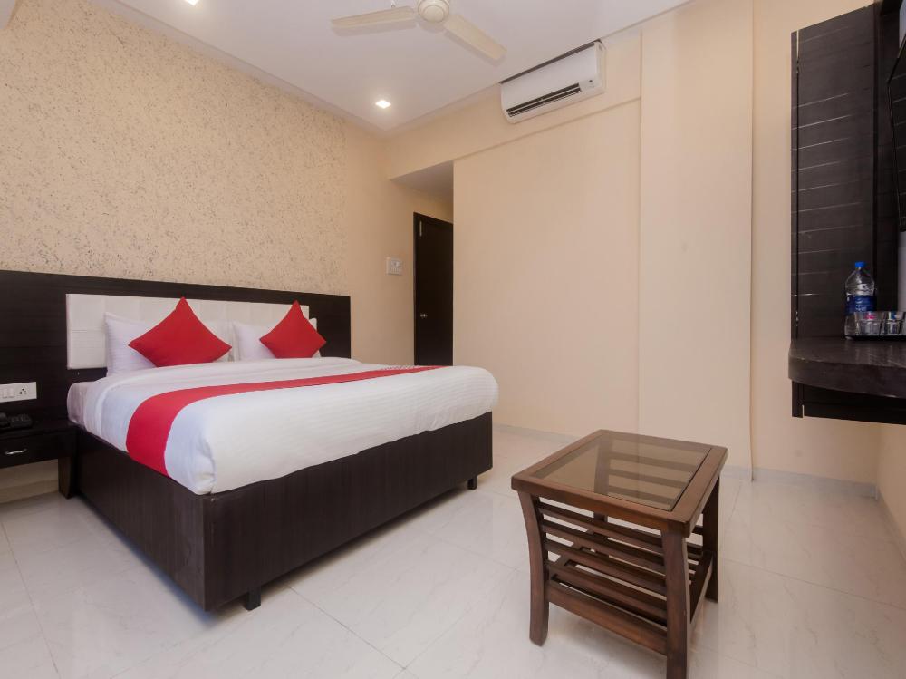 hotel arya residency rabale