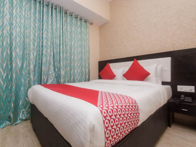 hotel arya residency rabale