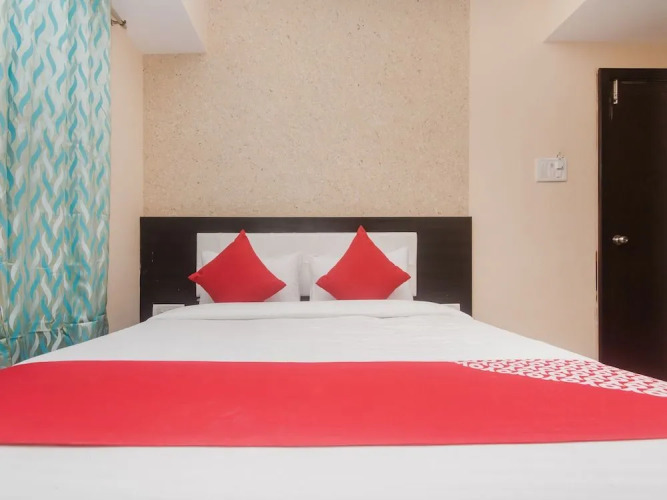 hotel arya residency rabale