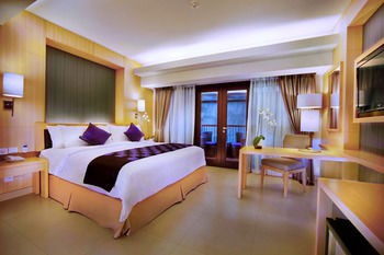 quest hotel kuta by aston