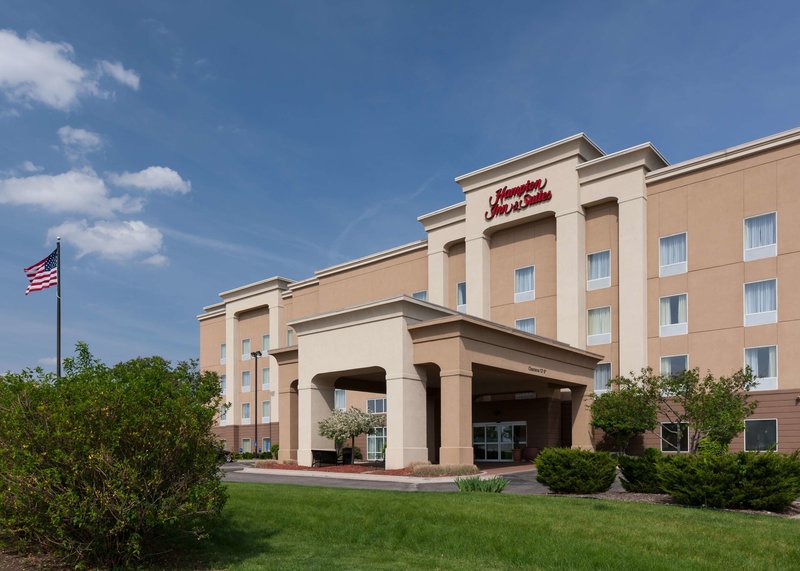 hampton inn and suites davenport