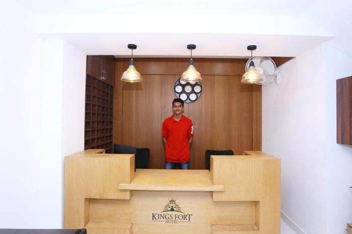 kings fort rooms thrippunithura