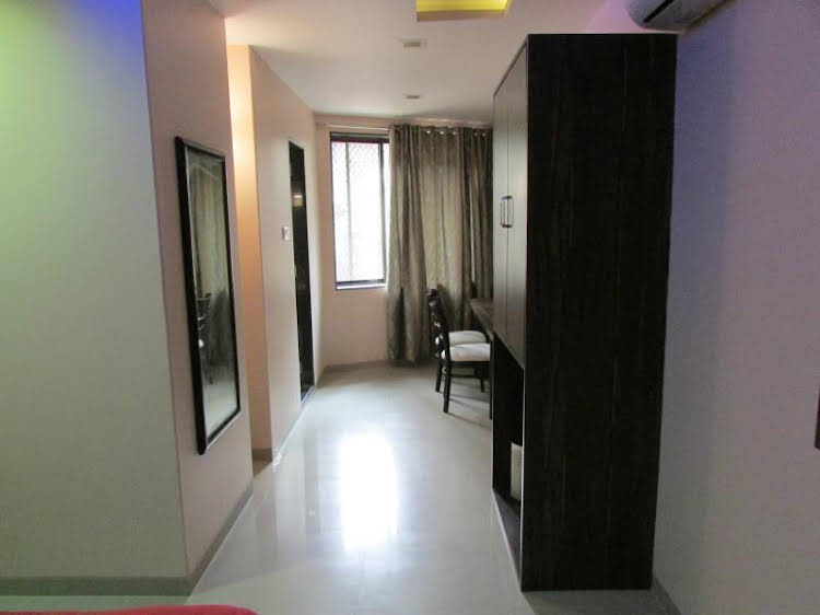 Hotel Kalpana Residency,Mumbai>>Central Suburbs,3 star