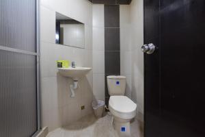 ayenda 1122 victoria