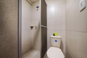 ayenda 1122 victoria