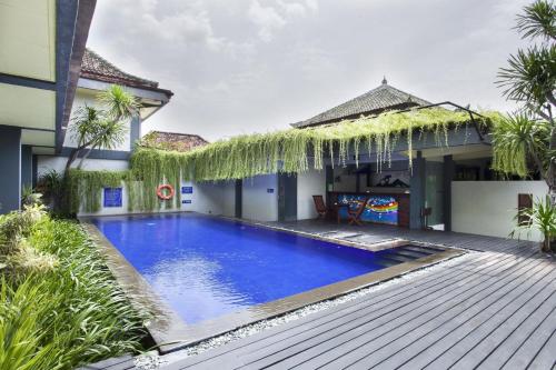 The Yani Hotel Bali,Candidasa>>Bali,3 star