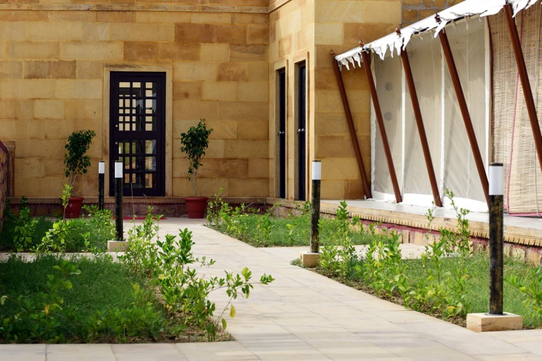 manbha camps and resorts