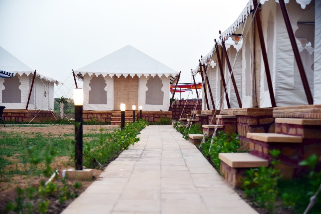 manbha camps and resorts